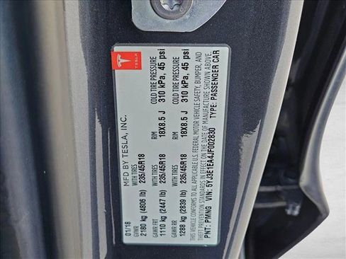Used 2018 Tesla Model 3 Long Range image 25