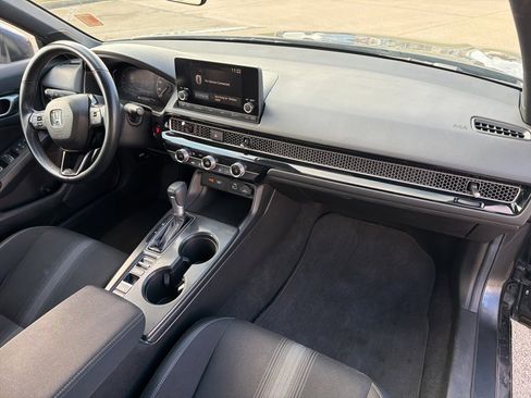 Used 2024 Honda Civic Sport image 17