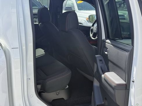 Used 2026 Nissan Frontier PRO-4X w/ Pro-4x Convenience Package AWD/4WD image 32