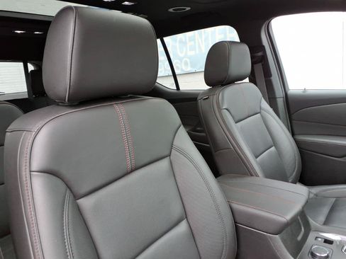 Used 2023 Chevrolet Traverse RS AWD/4WD image 27