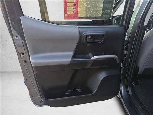 Used 2021 Toyota Tacoma SR5 image 11