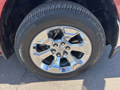Used 2021 RAM 1500 Big Horn RWD image 9