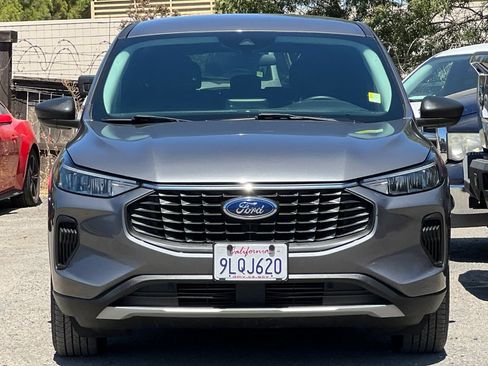 Certified 2024 Ford Escape Active FWD image 11