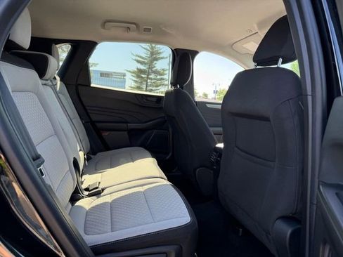 Used 2024 Ford Escape Active w/ Tech Pack #1 AWD/4WD image 11