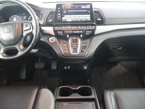 Used 2025 Honda Odyssey EX-L image 44