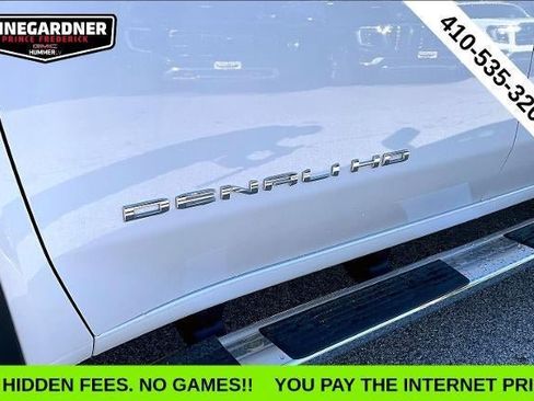 New 2026 GMC Sierra 2500 Denali w/ Denali Reserve Package AWD/4WD image 11