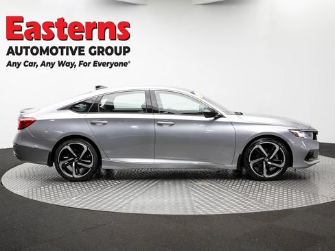 Used 2022 Honda Accord Sport image 4