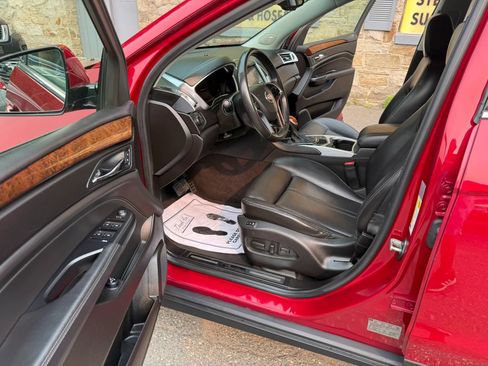 Used 2016 Cadillac SRX Luxury w/ Driver Awareness Package AWD/4WD image 38