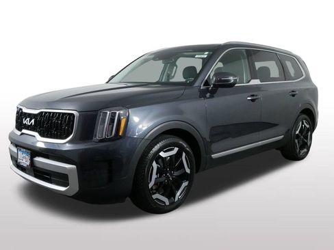 Used 2024 Kia Telluride EX AWD/4WD image 6