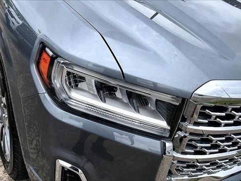 Used 2021 GMC Acadia Denali AWD/4WD image 26