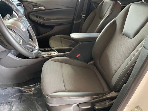 Used 2025 Buick Encore GX Preferred image 25