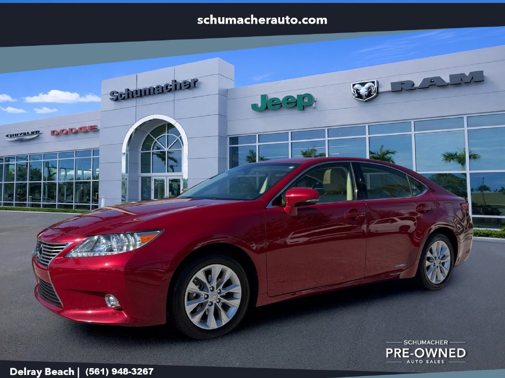 Used 2014 Lexus ES 300h w/ Premium Package w/Bamboo Trim FWD image 3