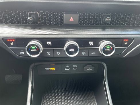 Certified 2025 Honda CR-V Sport image 19