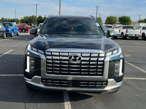 Used 2025 Hyundai Palisade Calligraphy AWD/4WD image 3