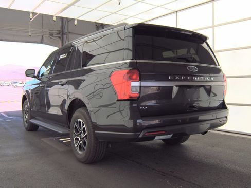 Used 2024 Ford Expedition Max XLT RWD image 6