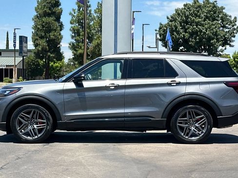 Used 2026 Ford Explorer ST w/ Sun And Sound Package AWD/4WD image 6