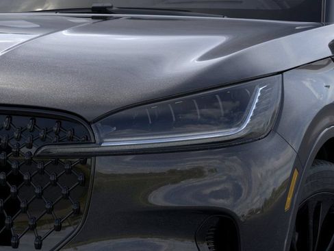 New 2026 Lincoln Aviator Reserve w/ Jet Appearance Package RWD image 48