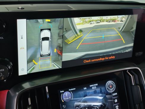 Certified 2025 Lexus LX 700h F Sport w/ Accessory Package (Z1) image 25