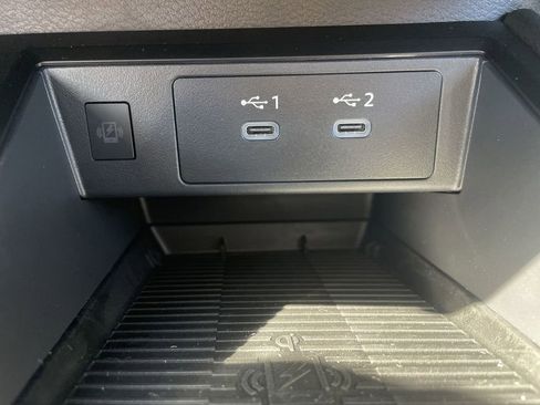 Certified 2026 Nissan Kicks SR w/ SR Premium Package AWD/4WD image 26