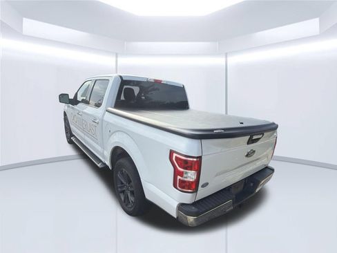 Used 2018 Ford F150 XLT w/ Equipment Group 301A Mid RWD image 4