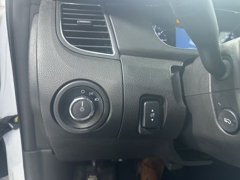 Used 2014 Ford Taurus Police Interceptor AWD image 16