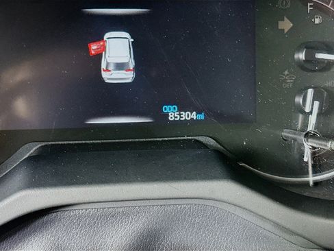 Used 2019 Toyota RAV4 Limited w/ Advanced Technology Package FWD image 19