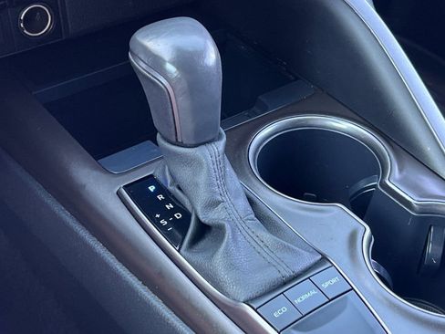 Certified 2024 Toyota Camry SE FWD image 23