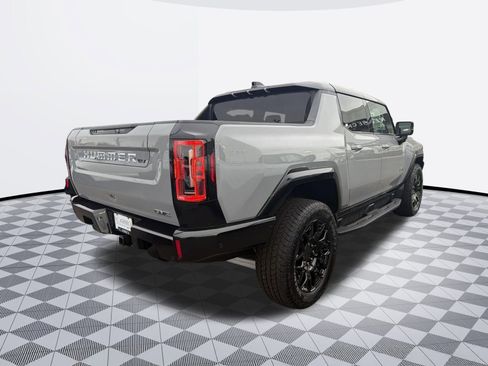 New 2026 GMC Hummer EV 4x4 Crew Cab image 4