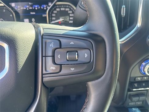 Used 2023 GMC Sierra 2500 AT4 w/ AT4 Preferred Package image 6
