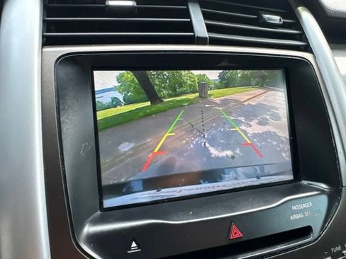 Used 2014 Ford Edge SEL w/ Equipment Group 205A FWD image 18