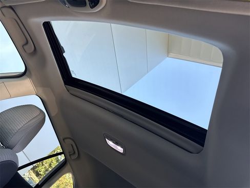 Certified 2025 Subaru Outback Premium image 28