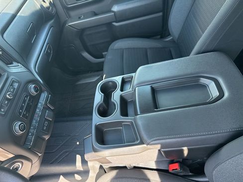 Used 2024 Chevrolet Silverado 1500 Custom RWD image 11