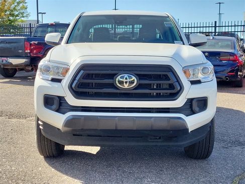 Used 2023 Toyota Tacoma SR image 9