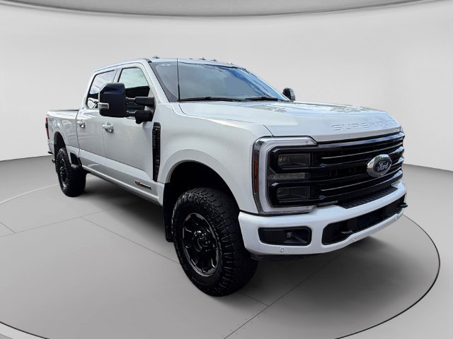Used 2025 Ford F350 Platinum w/ Tremor Off-Road Package AWD/4WD image 7