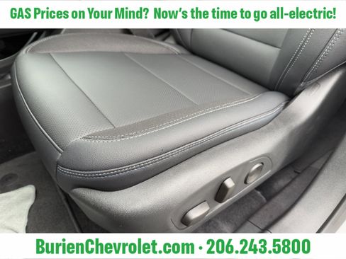 New 2026 Chevrolet Equinox EV LT FWD image 13