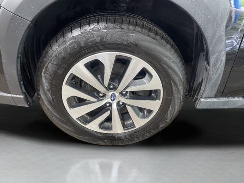 Used 2024 Subaru Outback AWD/4WD image 21