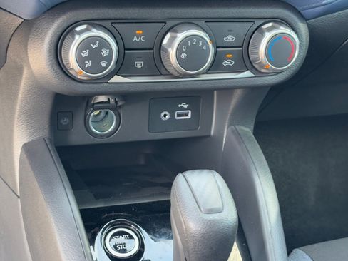 New 2025 Nissan Versa SV w/ Trunk Package image 26