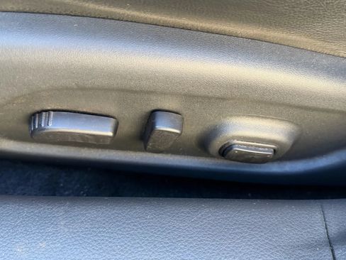 Used 2018 Nissan Altima 2.5 SL FWD image 25