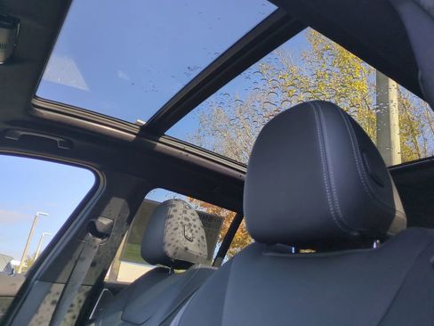 Used 2021 BMW X3 xDrive30i w/ Premium Package image 20