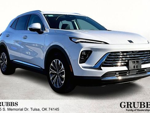 Used 2025 Buick Envision Preferred image 1