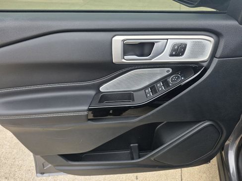 Used 2024 Ford Explorer ST w/ Equipment Group 401A image 37