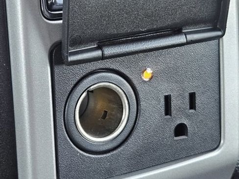 Used 2020 Ford F250 Lariat w/ Lariat Ultimate Package image 21