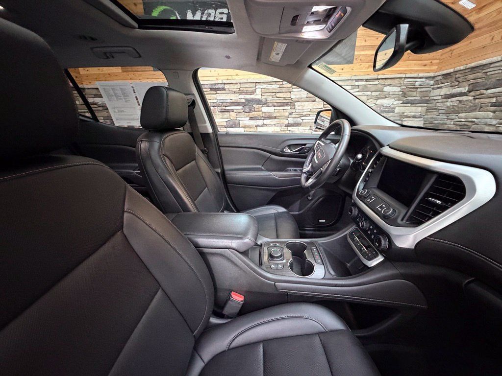 Used 2021 GMC Acadia SLT AWD/4WD image 29