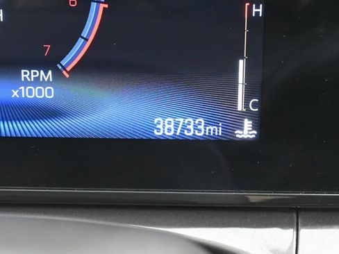 Used 2025 Chevrolet Trax ACTIV FWD image 26