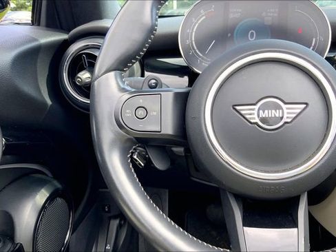 Used 2022 MINI Cooper S image 16