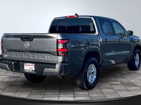 Used 2024 Nissan Frontier SV AWD/4WD image 6