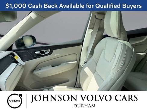 New 2026 Volvo XC60 B5 Ultra w/ Protection Package Premier AWD/4WD image 18