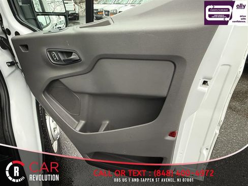Used 2024 Ford Transit 250 148 High Roof AWD image 27