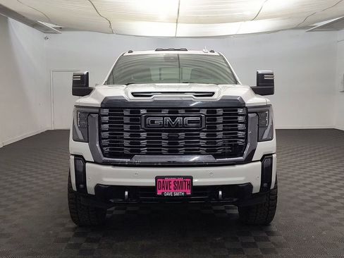 Used 2024 GMC Sierra 3500 Denali Ultimate image 5