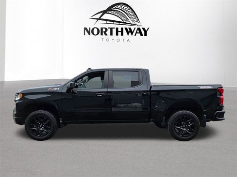 Used 2022 Chevrolet Silverado 1500 LT Trail Boss image 7